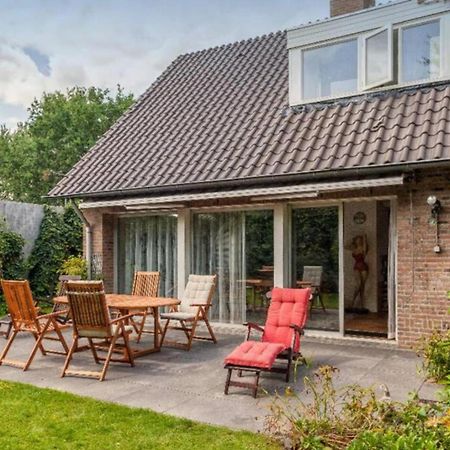 Ground Floor And Twin Bedroom In Luxurious Villa With Beautiful Garden Very Near Tue And Centre Eindhoven Exteriér fotografie